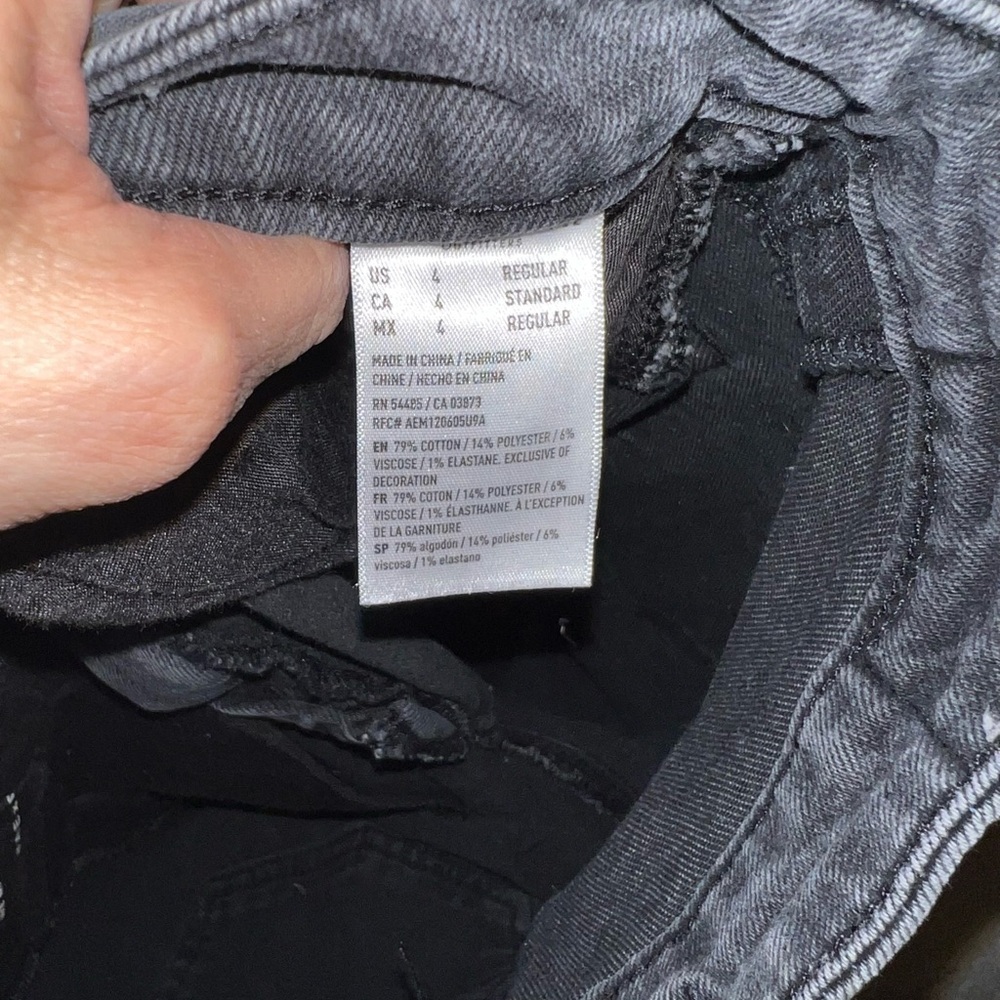 American Eagle Outfitters Boyfriend Jeans - Picture 3 of 3